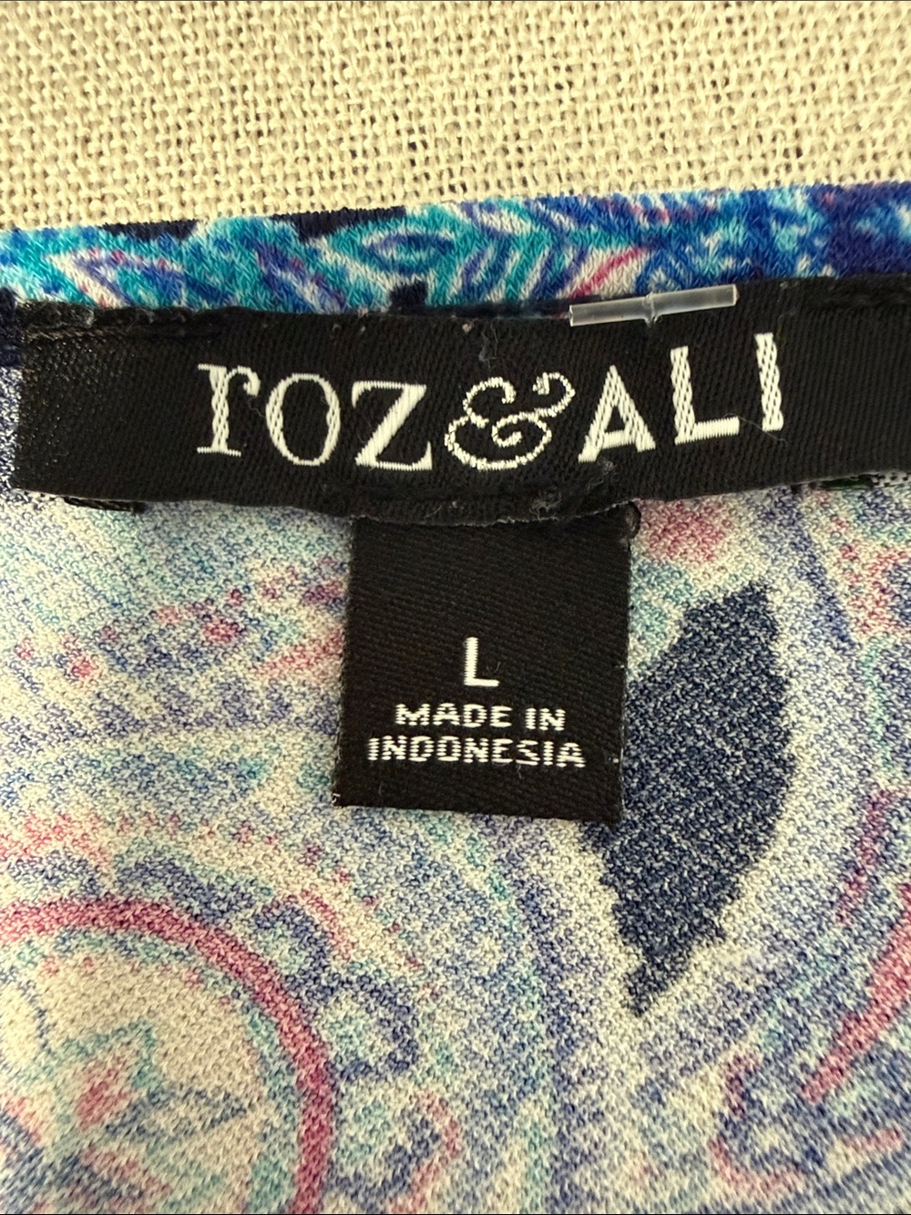 Roz & Ali Navy Paisley Scoop Neck Tunic with Blue & Purple Accents SZL - Picture 5 of 14